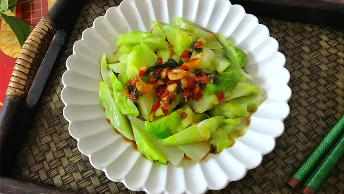 Sichuan-Style Blanched Turnip Greens with Chili-Garlic Sauce