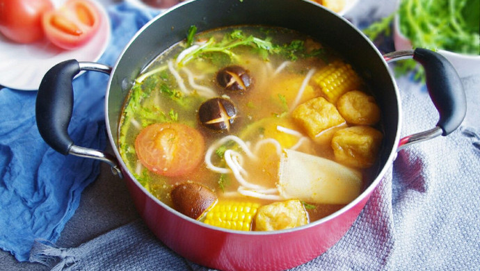 Tomato Broth Vegetarian Hot Pot Recipe (番茄素汤锅)