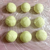 5:Divide, rest, and fill while dough relaxes