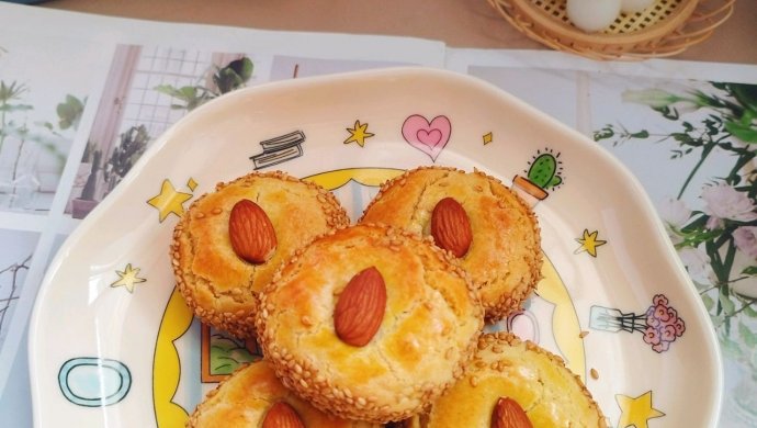 Crispy Filled Pastries Recipe (酥脆果馅小酥糕)