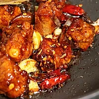 5:Deglaze with soy sauces and oyster sauce