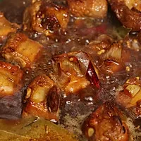 6:Add hot water and simmer gently