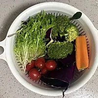 1:Wash and dry all vegetables thoroughly