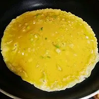 3:Pour and let it find its own shape