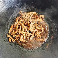 3:Add the sauce and cook just until glossy