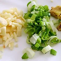 2:Prep the vegetables and peanuts