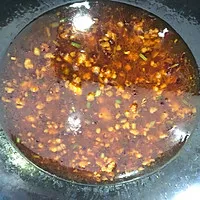 4:Build the simmering broth