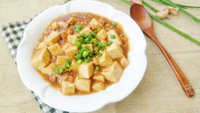 Easy Silken Tofu and Ground Pork Stir-Fry with Garlic Sauce