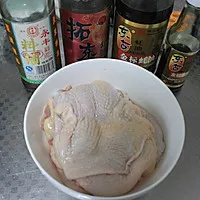 1:Remove bones from whole chicken legs