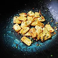 5:Toss tofu in a light savory glaze