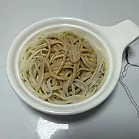 4:Combine noodles and sauce