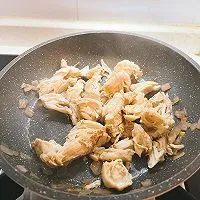 2:Cook the chicken until just done