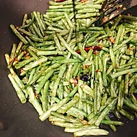 4:Return the beans and mix in the seasonings