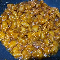 6:Finish with sesame seeds