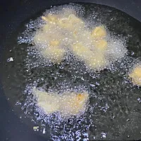 3:Fry the chicken